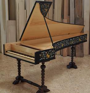 Florentine harpsichord, after Leipzig #89 by John Phillips 2011, decoration by Janine Johnson